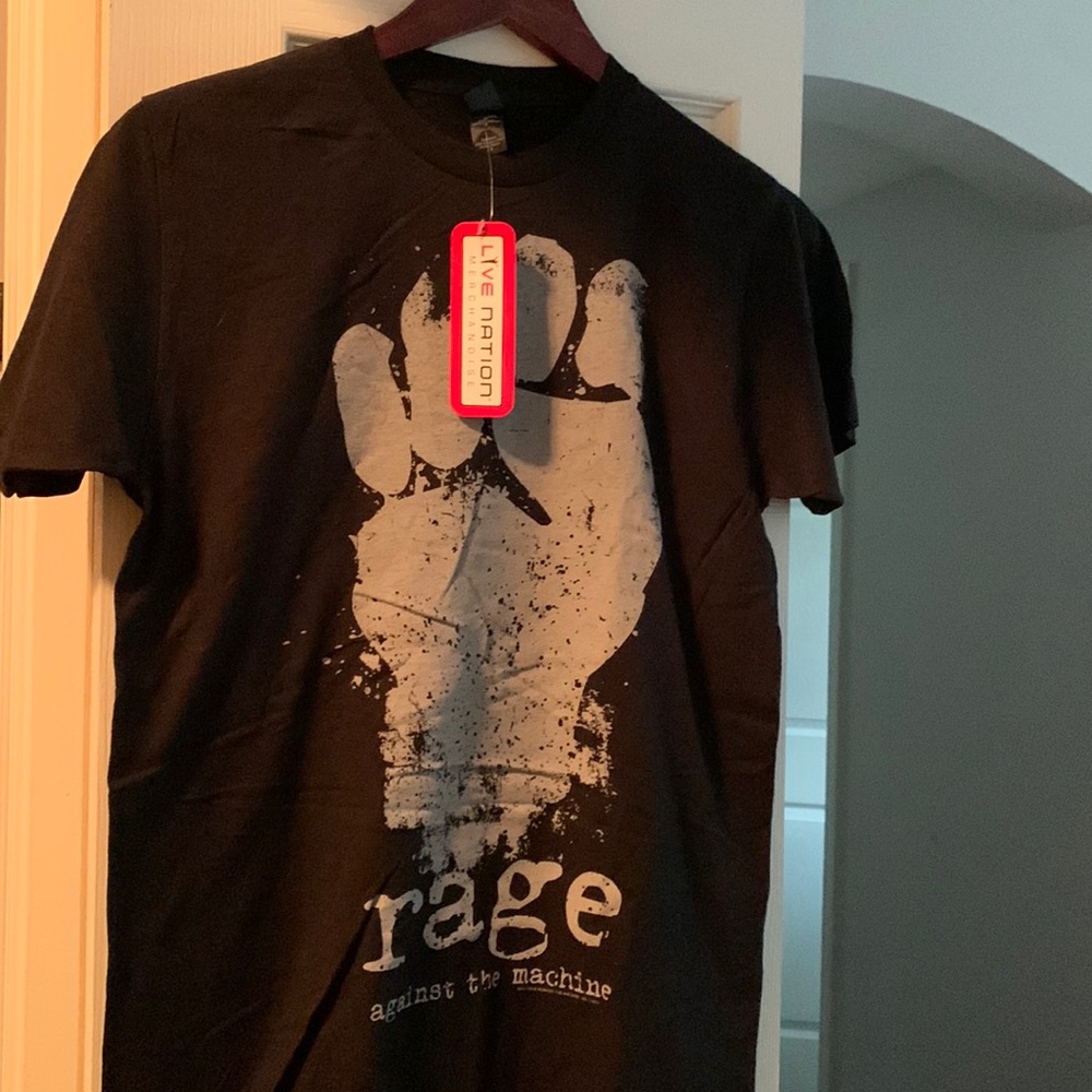 Rage Against the Machine NWT 2010 concert tee Sz Small
